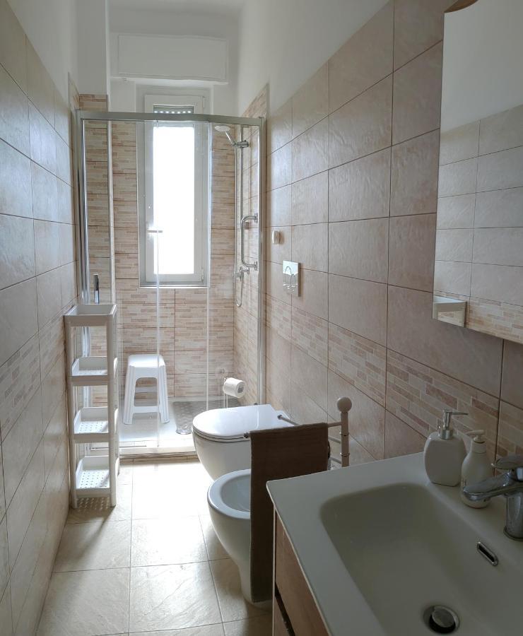 Casa Di Andrea Lägenhet Albenga Exteriör bild