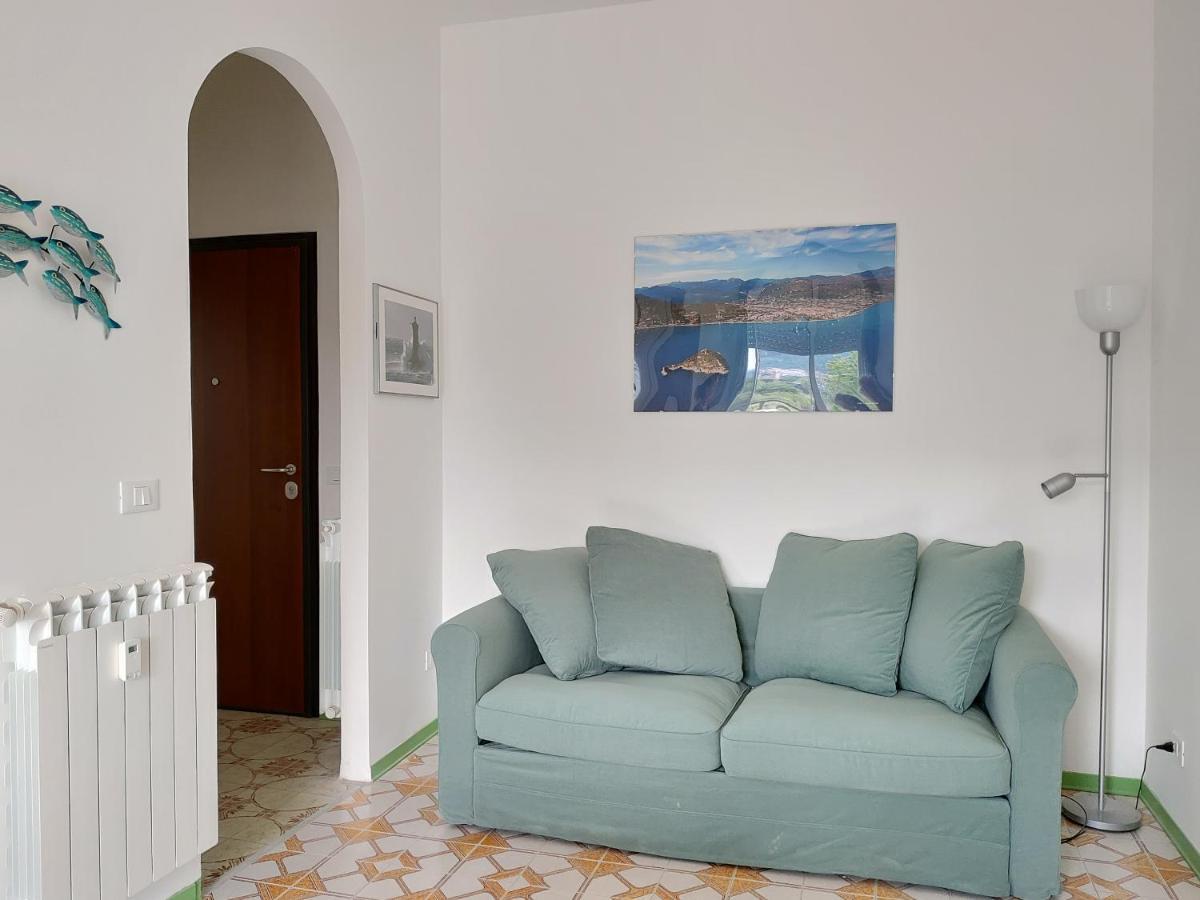 Casa Di Andrea Lägenhet Albenga Exteriör bild