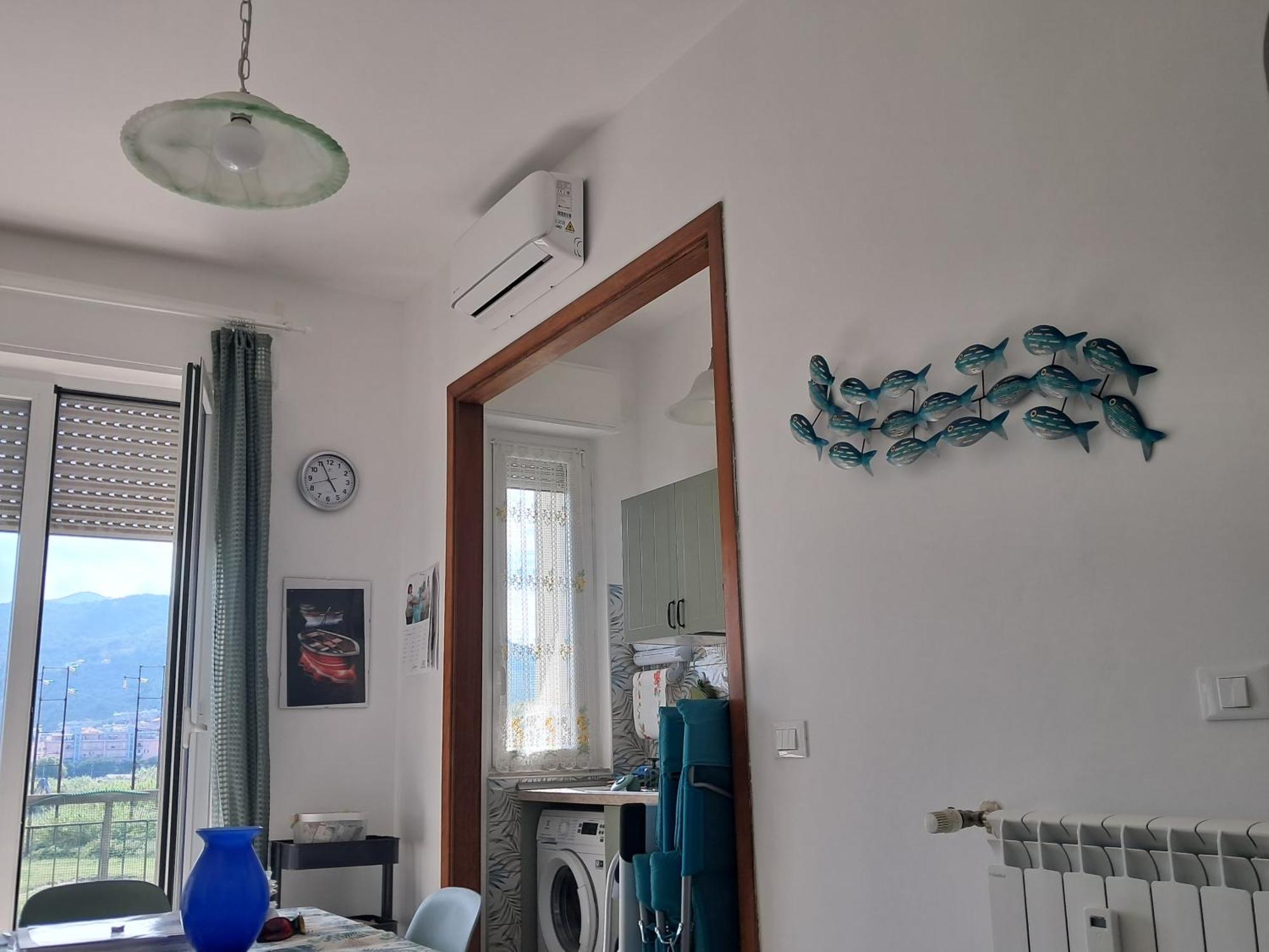 Casa Di Andrea Lägenhet Albenga Exteriör bild